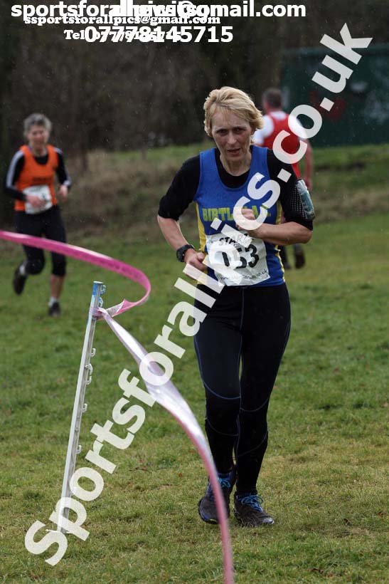 Womens 35s and over and mens 65 and over, 2018 North Eastern Masters, Darlington. Photo: David T. Hewitson/Sports for All Pics